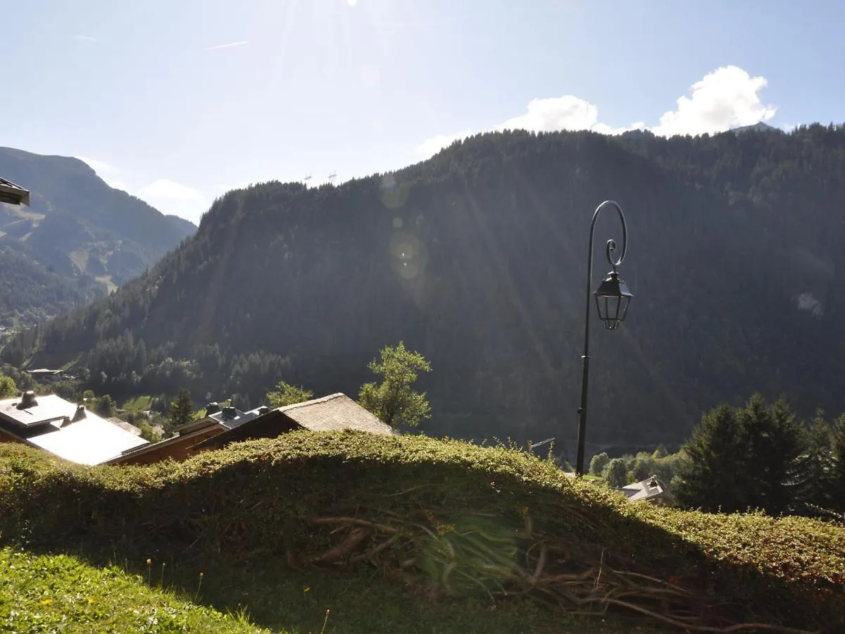 Spacieux Appart Avec Terrasse A Chatel, Proche Centre Et Navettes, Multi Pass Inclus - Fr-1-693-22 Apartment Chatel